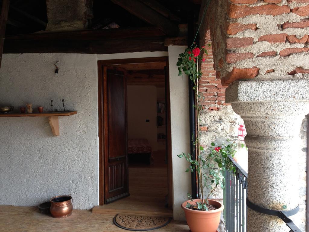 Appartamento Dal Picasass House Madonna Del Sasso Camera foto